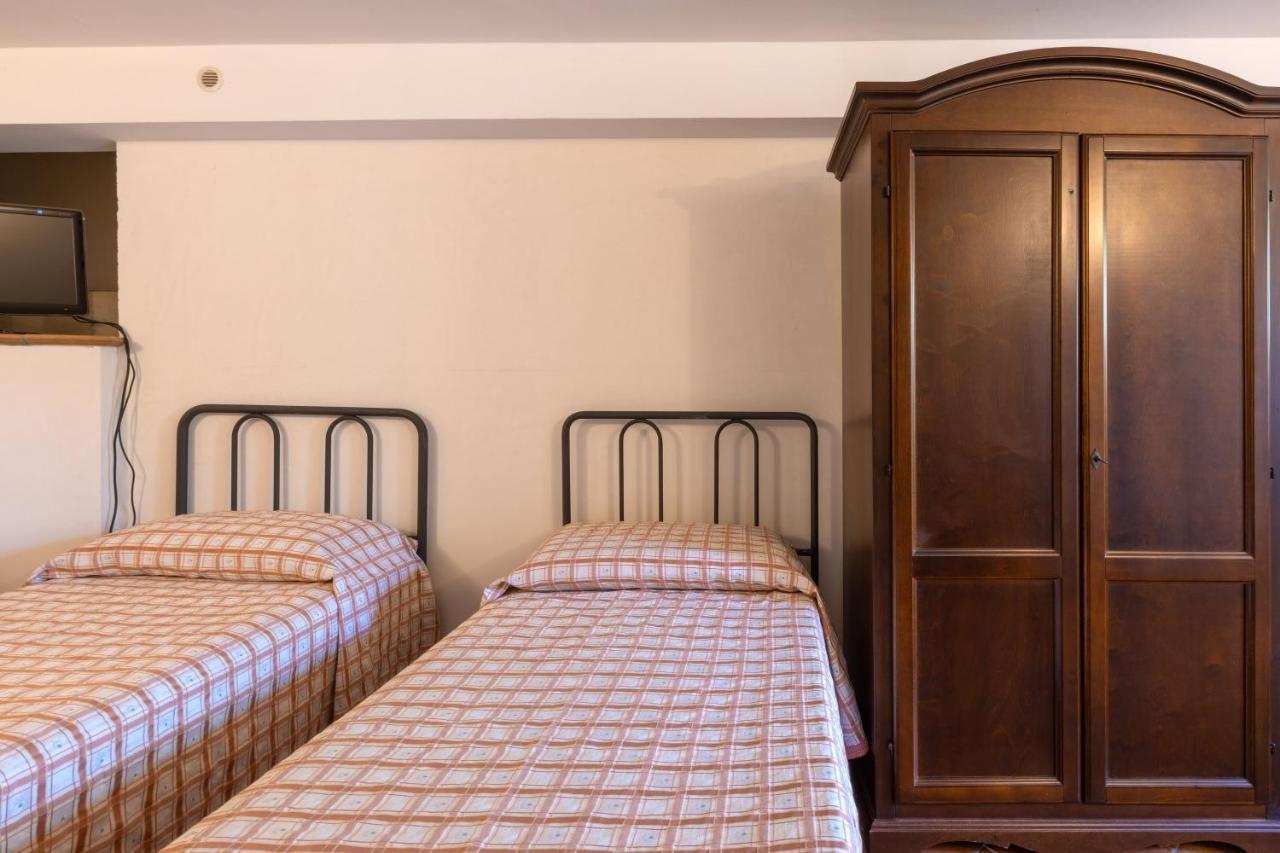 Bed and Breakfast Casa Ulmi Con Piscina à Uggiano La Chiesa Extérieur photo